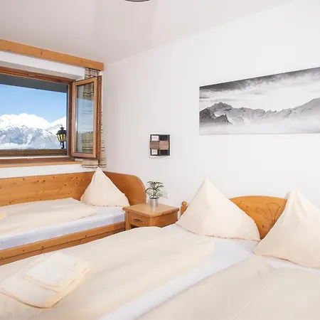 Alpenrelax Krepperhuette Hotel Volders Exterior photo